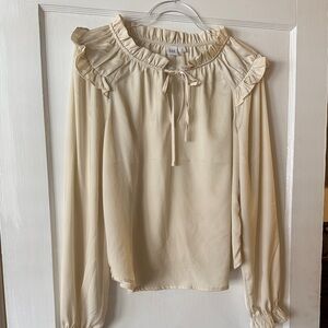 GAP Cream Ruffle Blouse